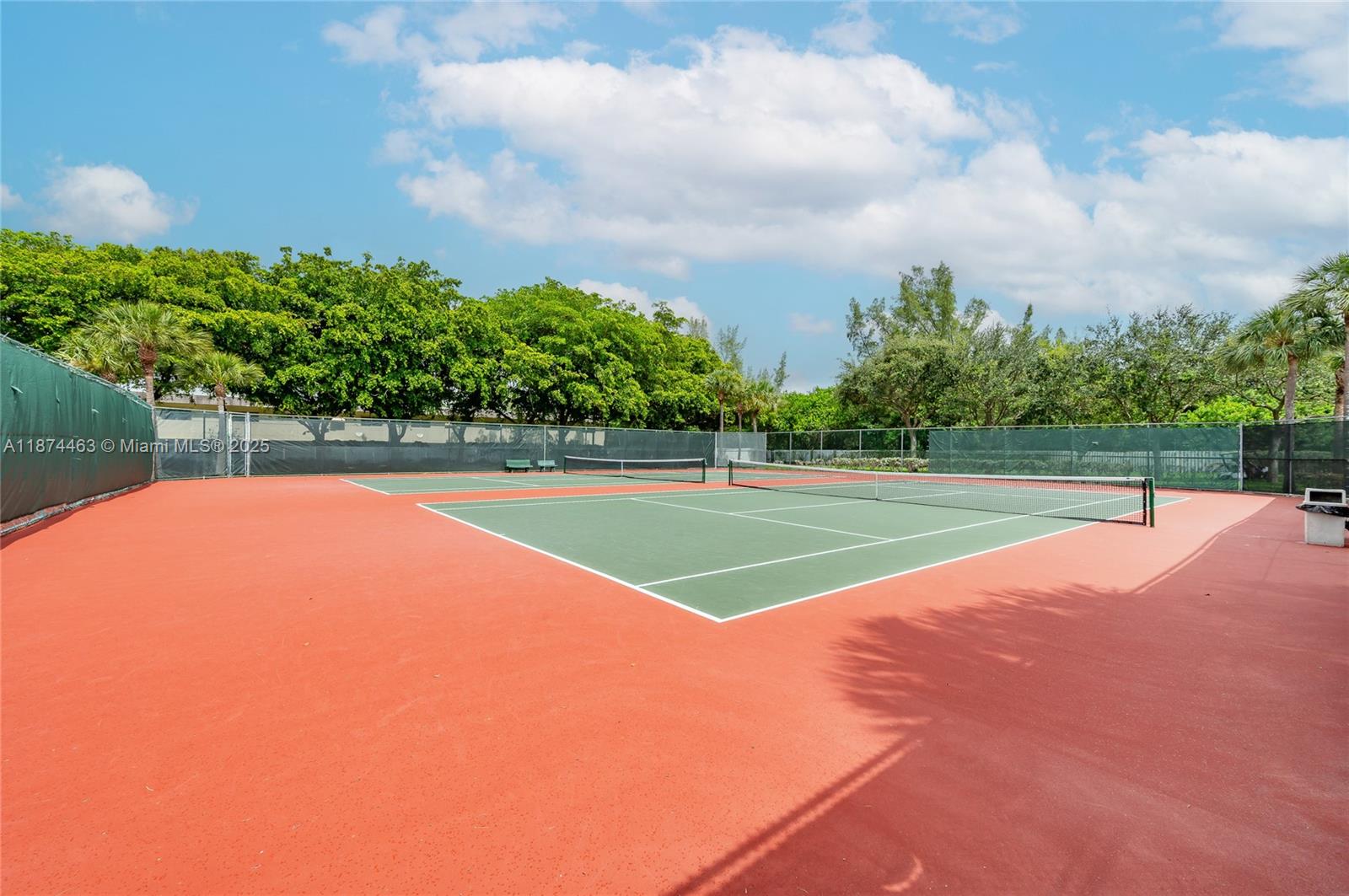Photo of 1571 Seagrape Way  (1571), Hollywood, Florida, 33019 - 