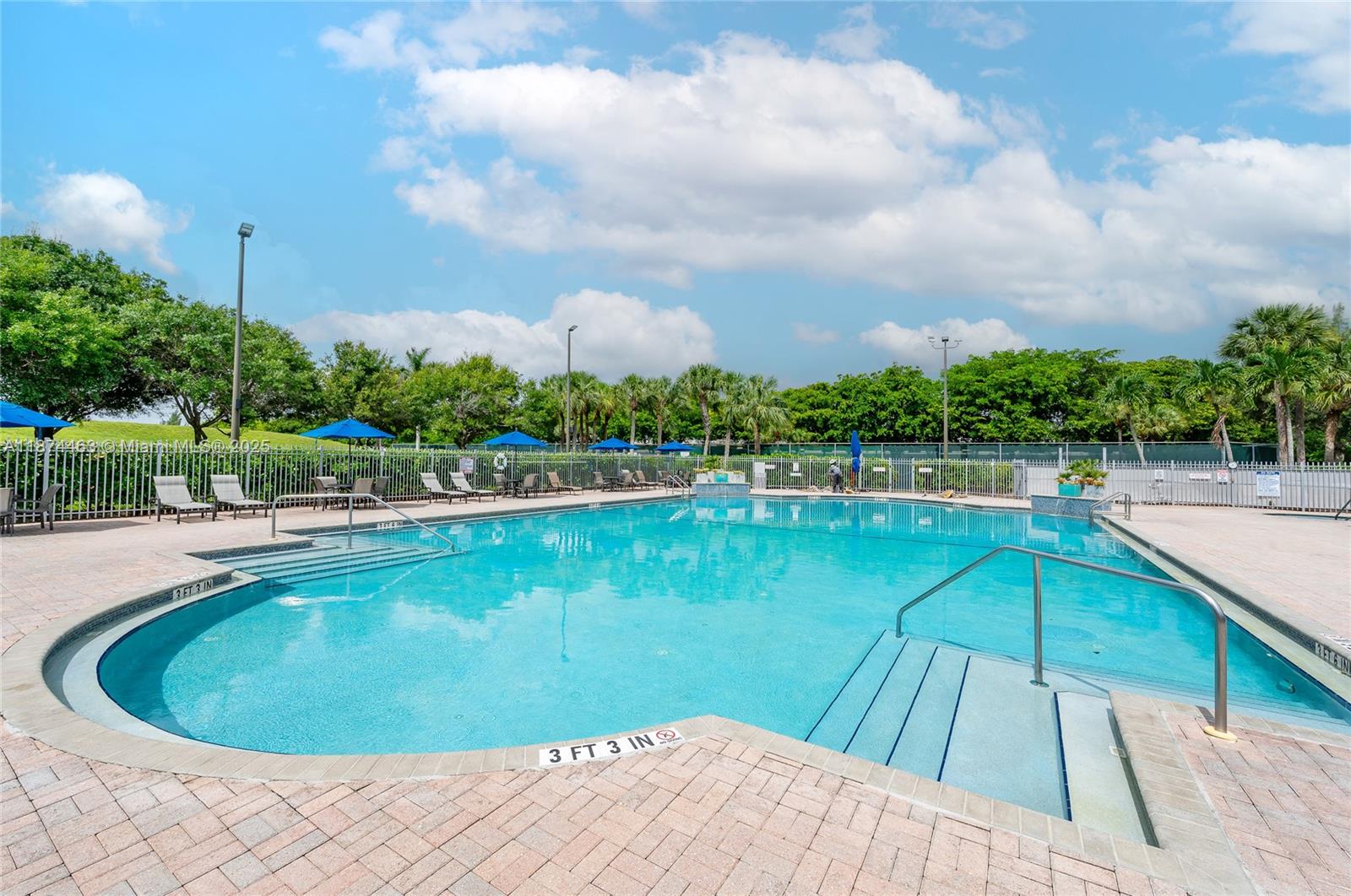Photo of 1571 Seagrape Way  (1571), Hollywood, Florida, 33019 - 