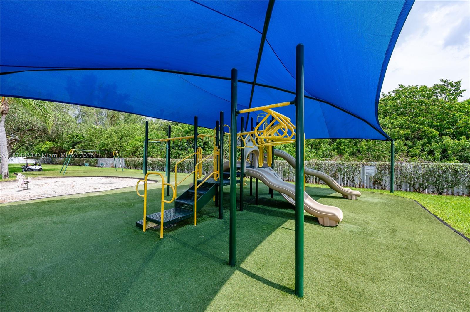 Photo of 1571 Seagrape Way  (1571), Hollywood, Florida, 33019 - 