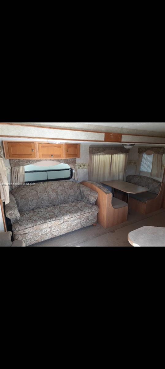 See details / 1553 sq. ft. $ 2025-09-08 0 Photo