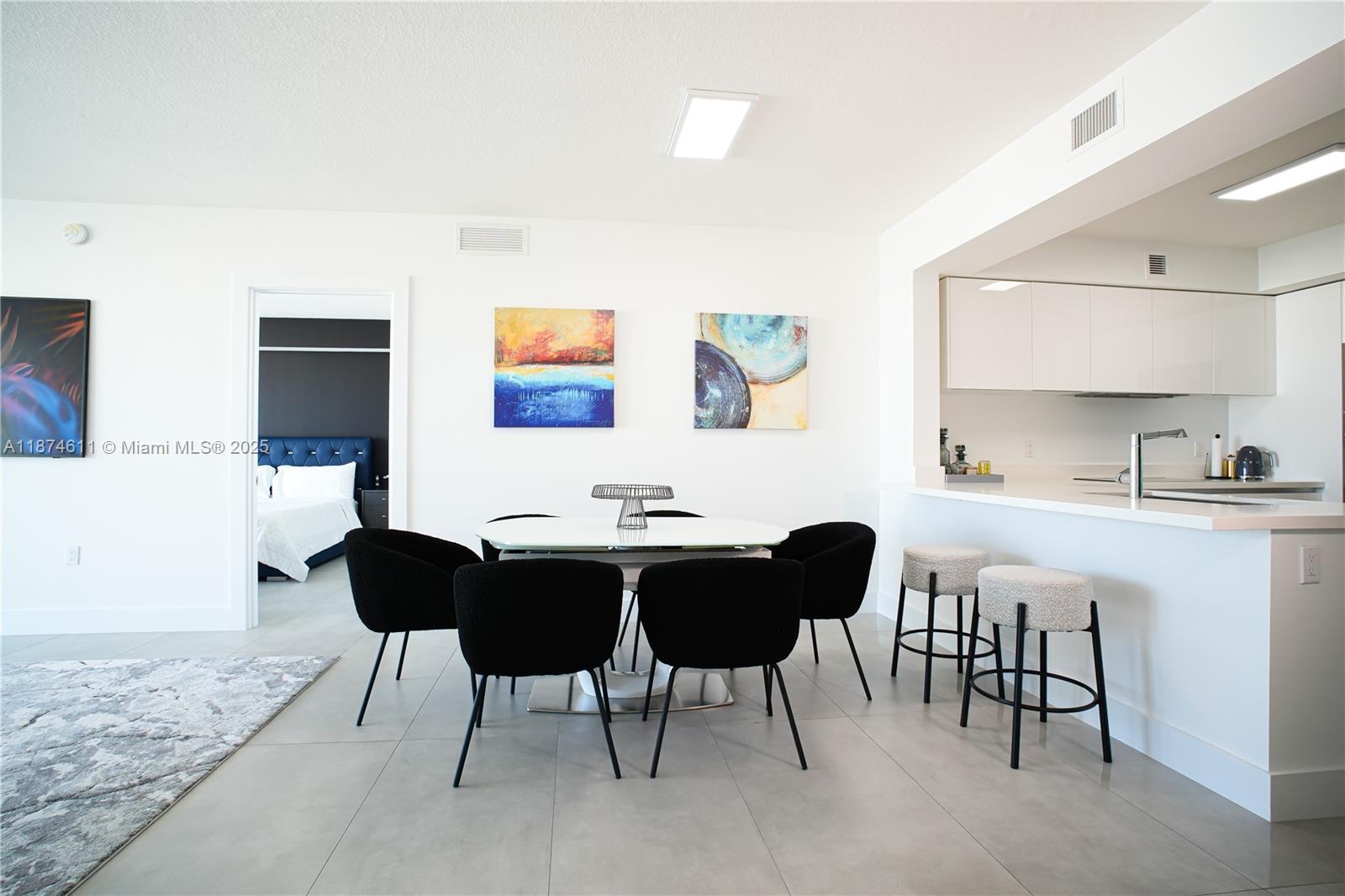 Ver detalles 4-1603 2 / 3 1524 sq. ft. $ 2025-09-08 0 foto