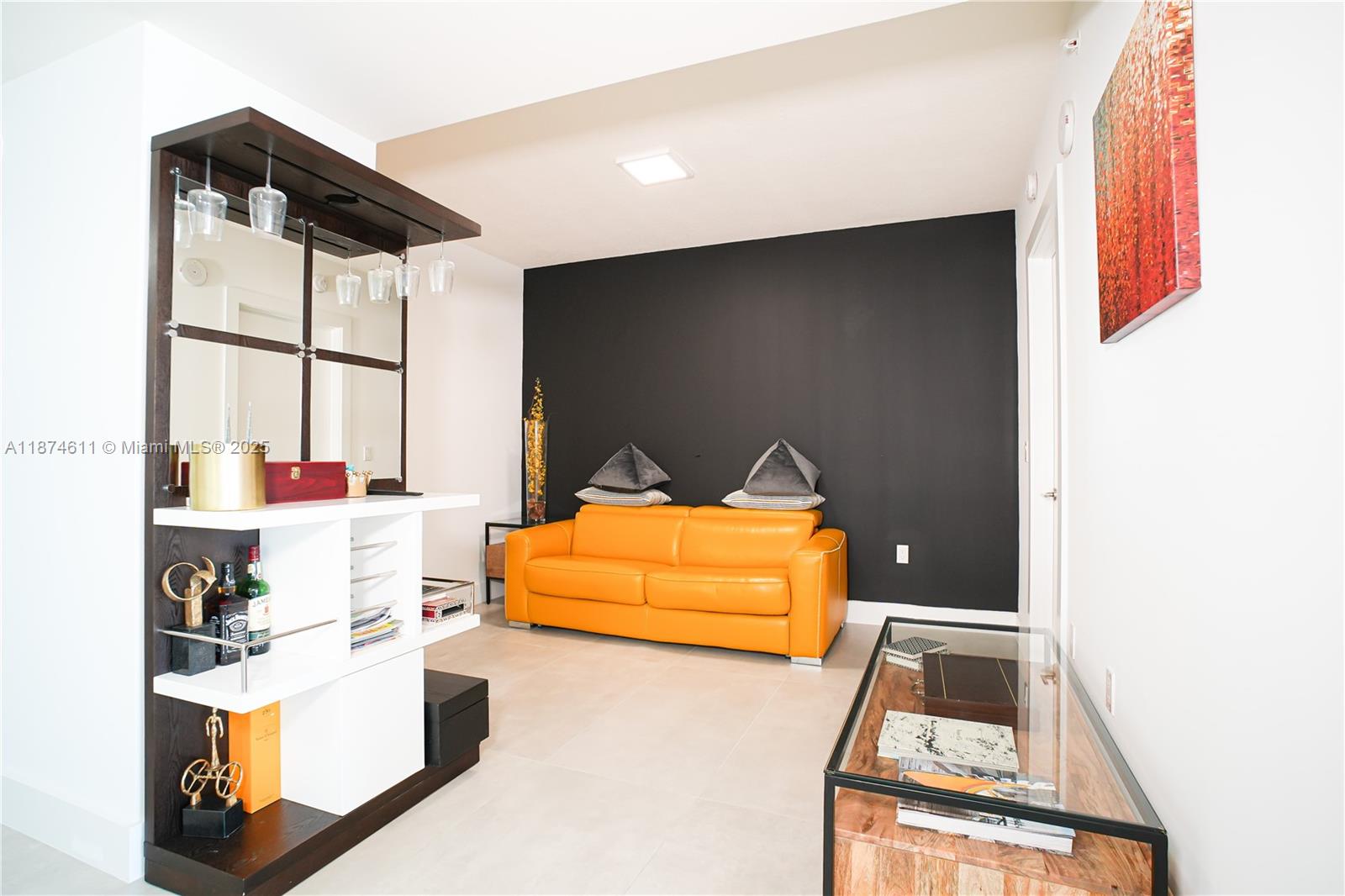 Ver detalles 4-1603 2 / 3 1524 sq. ft. $ 2025-09-08 0 foto