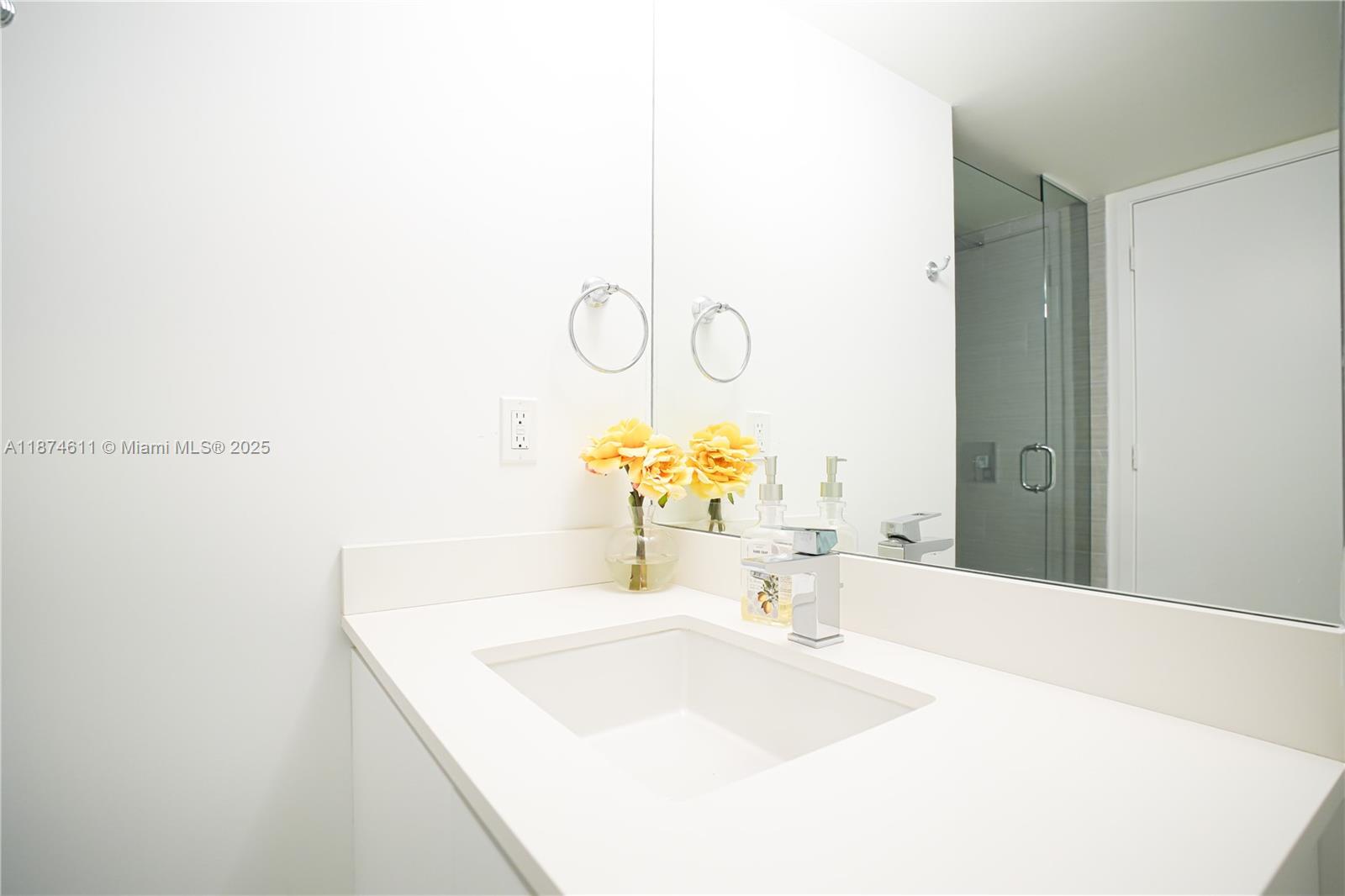 Ver detalles 4-1603 2 / 3 1524 sq. ft. $ 2025-09-08 0 foto