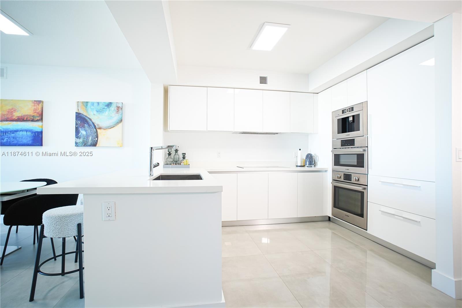 Ver detalles 4-1603 2 / 3 1524 sq. ft. $ 2025-09-08 0 foto
