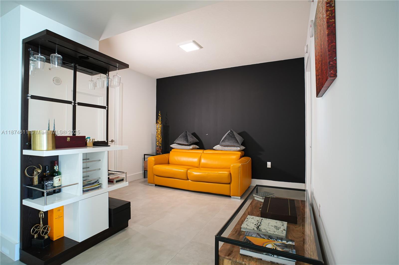Ver detalles 4-1603 2 / 3 1524 sq. ft. $ 2025-09-08 0 foto