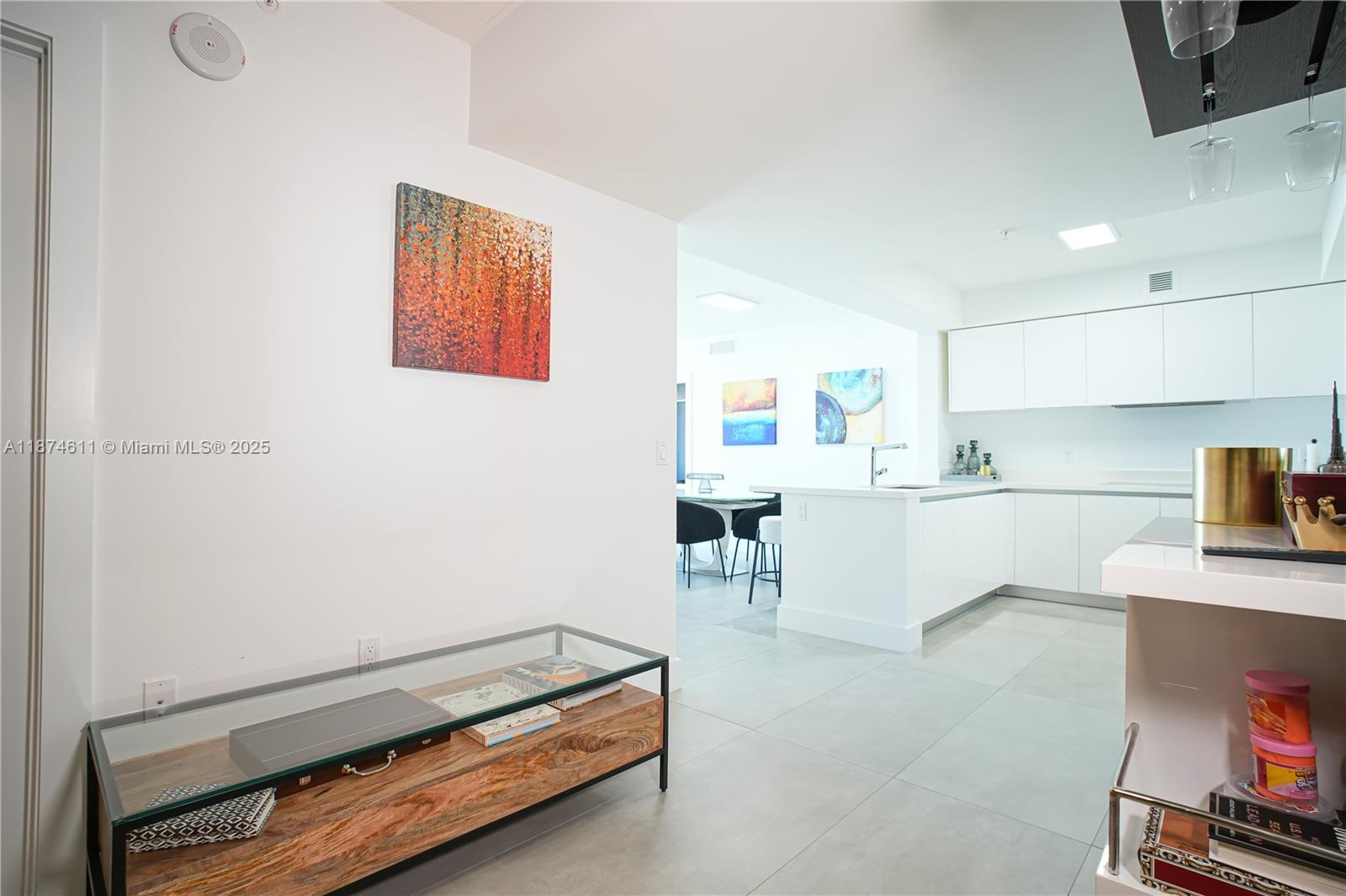 Ver detalles 4-1603 2 / 3 1524 sq. ft. $ 2025-09-08 0 foto