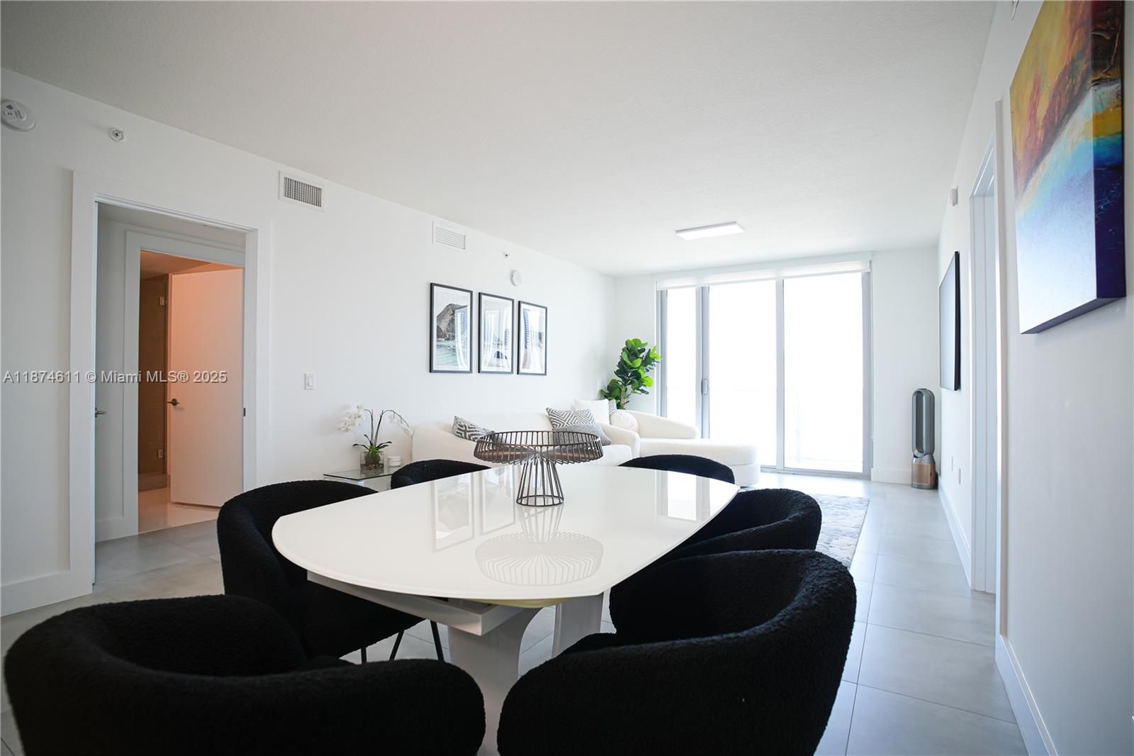 Ver detalles 4-1603 2 / 3 1524 sq. ft. $ 2025-09-08 0 foto
