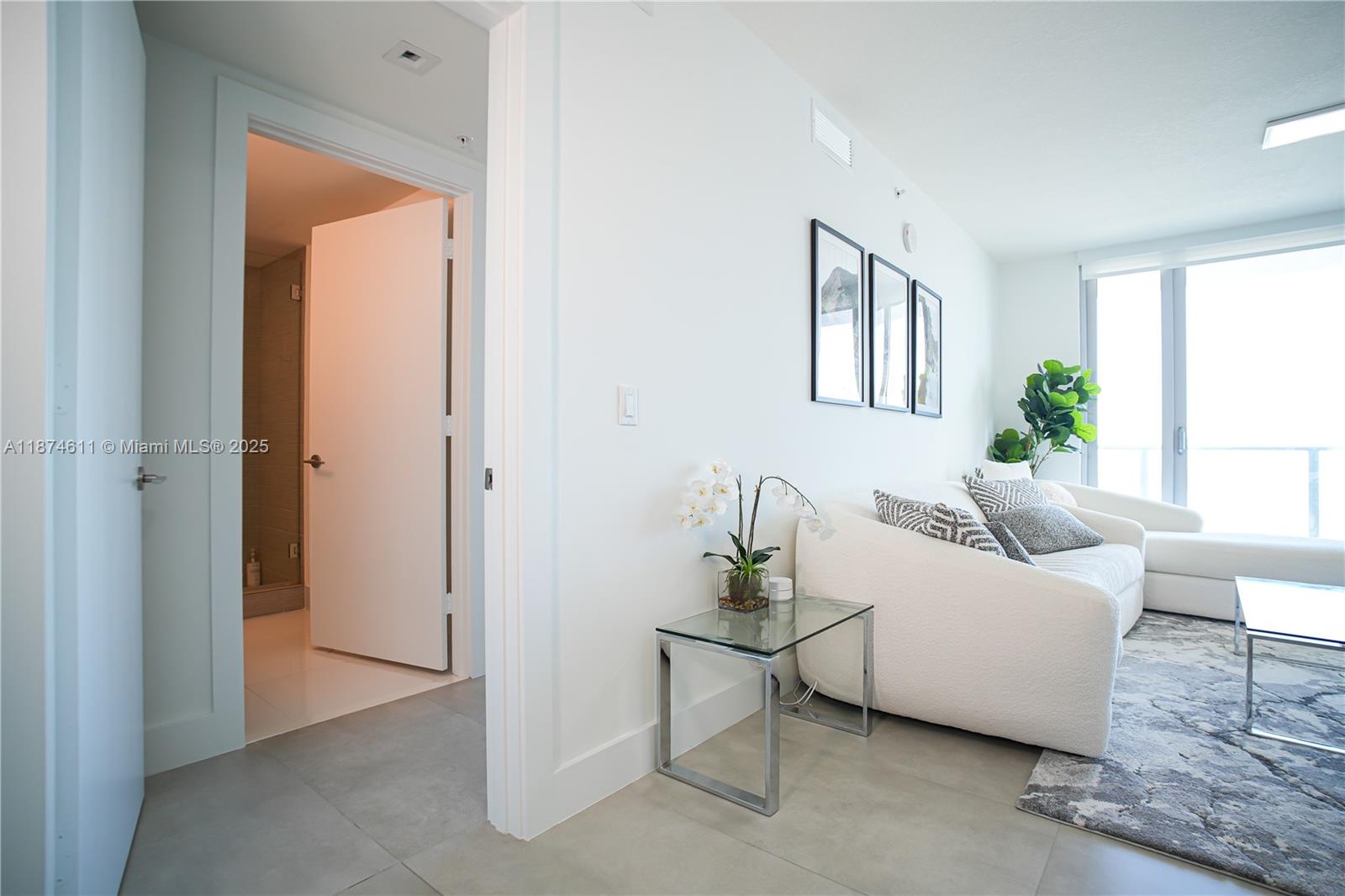 Ver detalles 4-1603 2 / 3 1524 sq. ft. $ 2025-09-08 0 foto