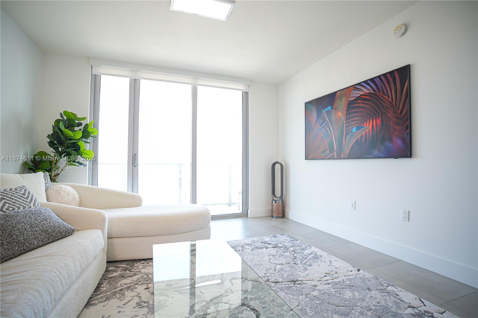 Ver detalles 4-1603 2 / 3 1524 sq. ft. $ 2025-09-08 0 foto