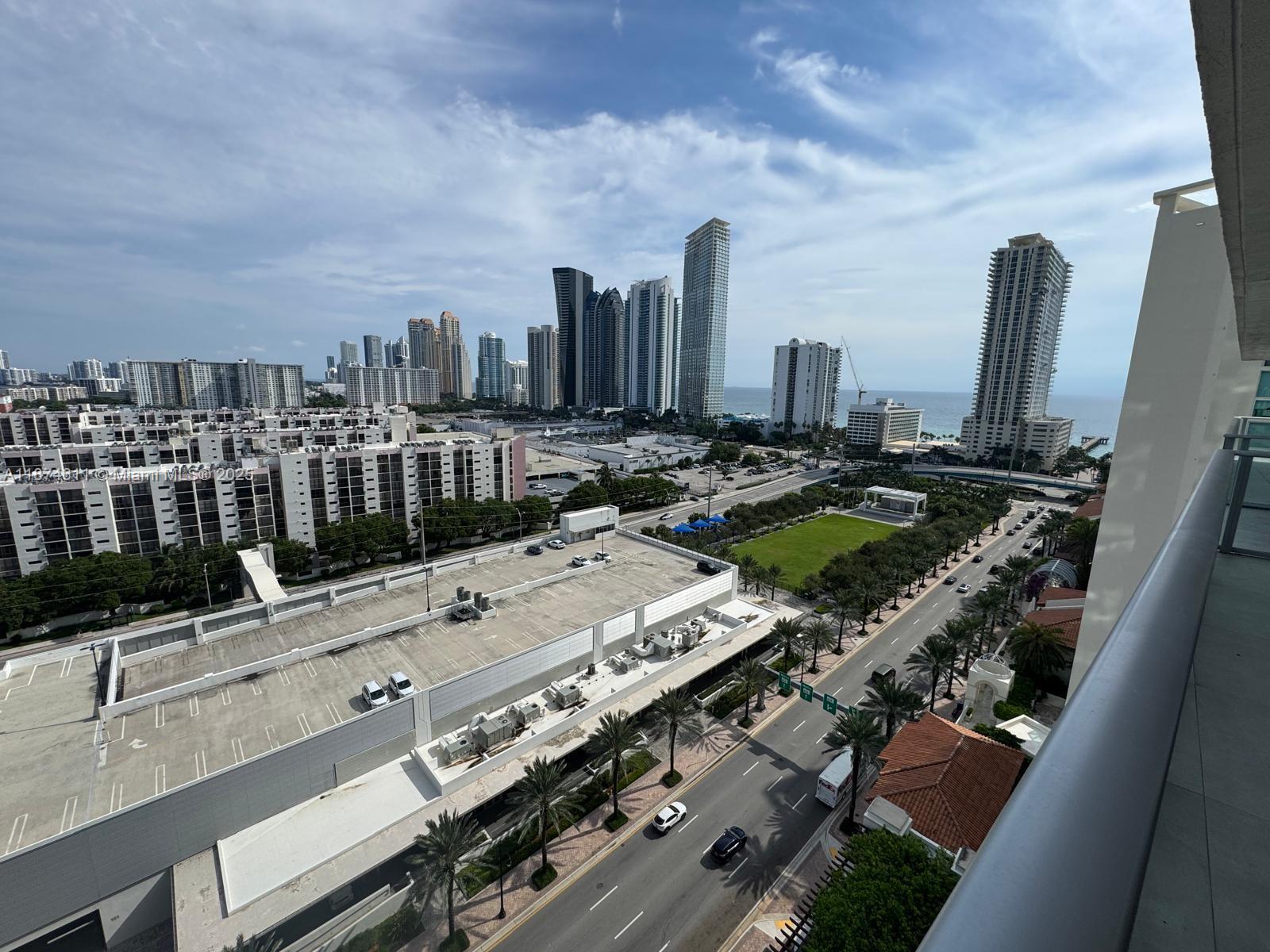 Ver detalles 4-1603 2 / 3 1524 sq. ft. $ 2025-09-08 0 foto