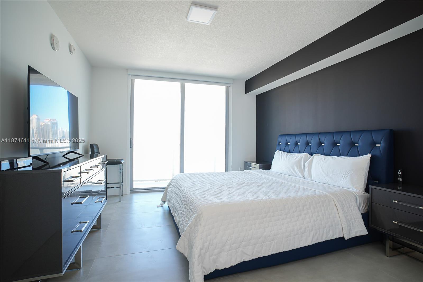 Ver detalles 4-1603 2 / 3 1524 sq. ft. $ 2025-09-08 0 foto
