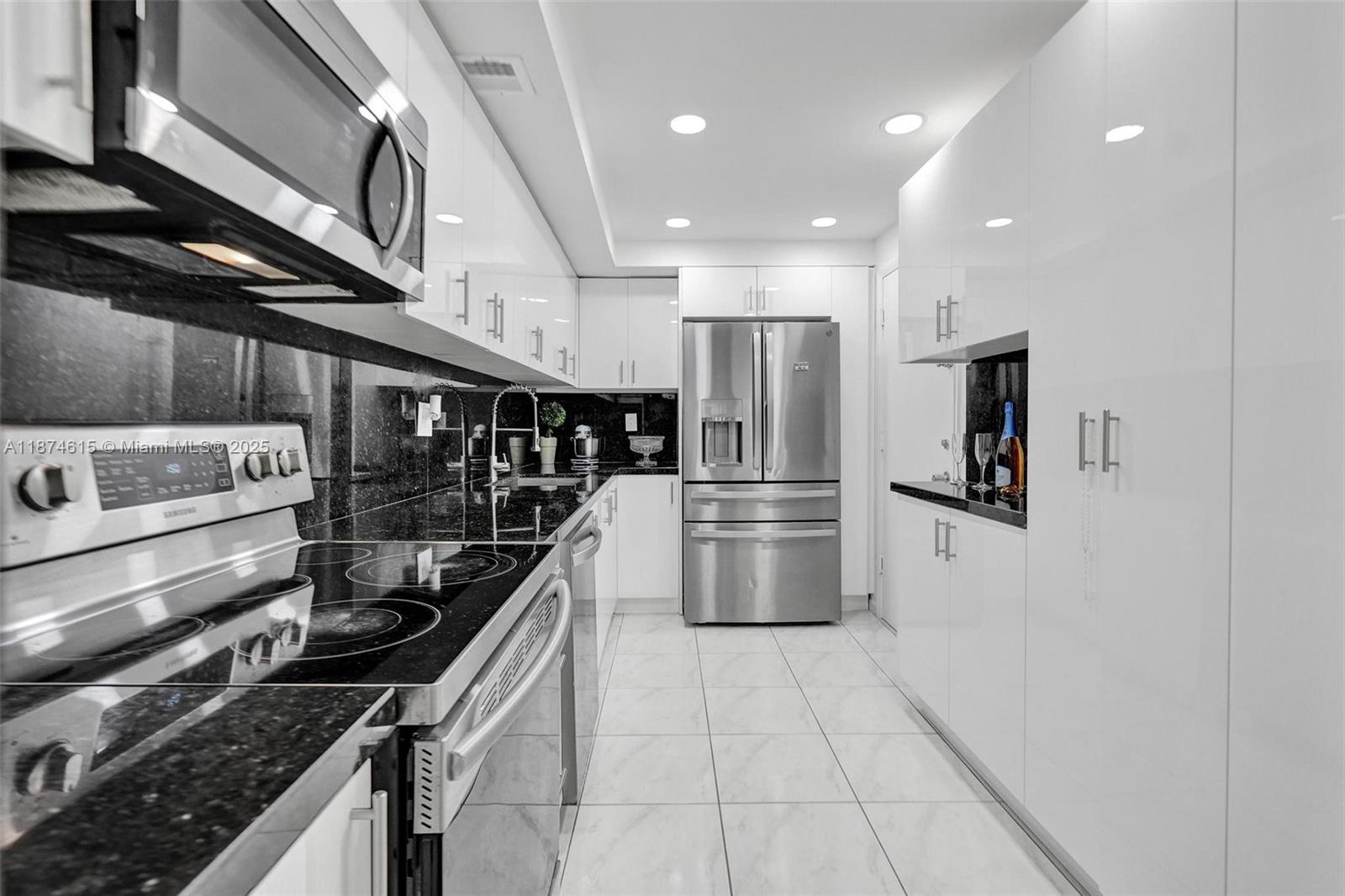 Photo of 1849 Ocean Dr  #407, Hallandale Beach, Florida, 33009 - 