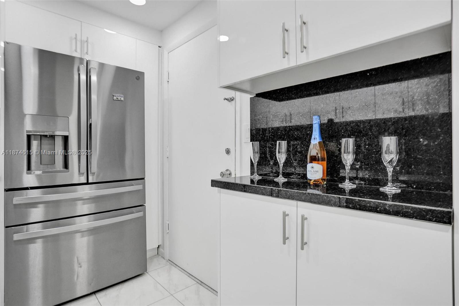 Photo of 1849 Ocean Dr #407, Hallandale Beach, Florida, 33009 -