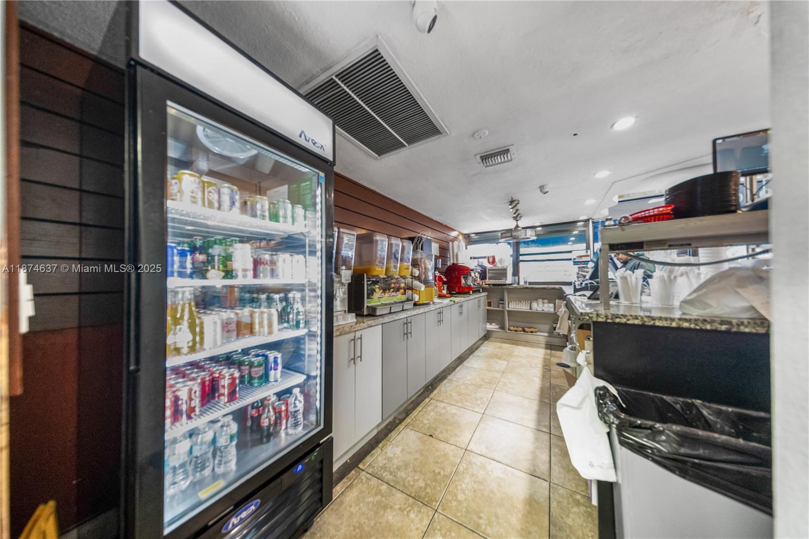 See details / sq. ft. $ 2025-09-08 0 Photo
