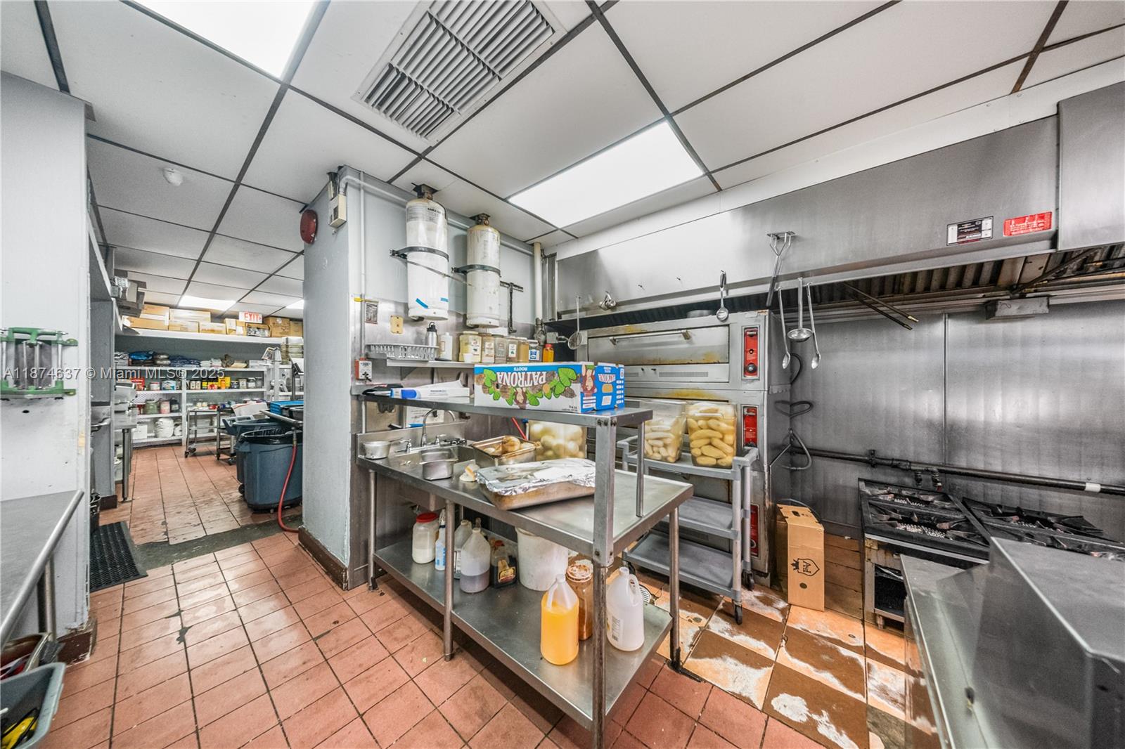 See details / sq. ft. $ 2025-09-08 0 Photo