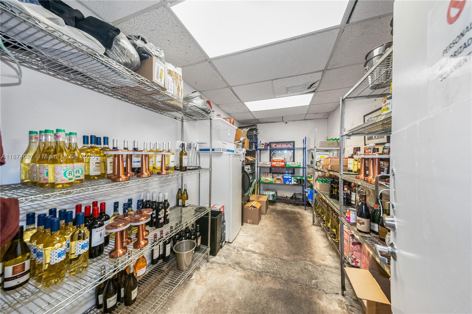 See details / sq. ft. $ 2025-09-08 0 Photo