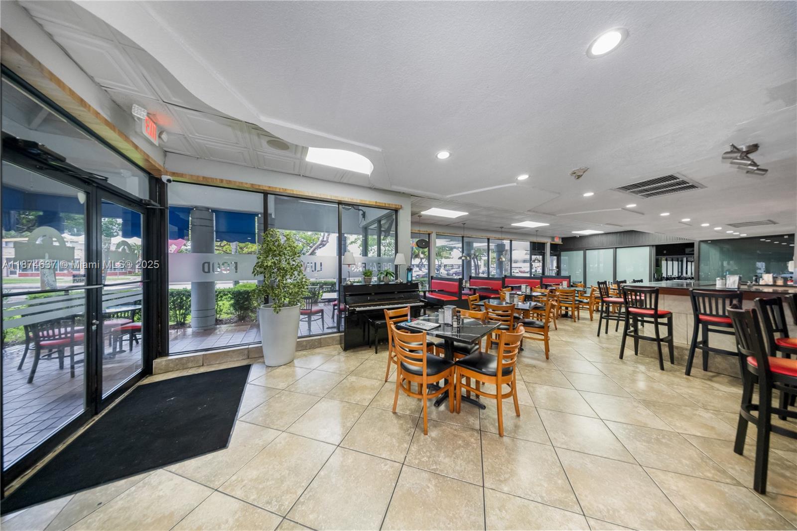 See details / sq. ft. $ 2025-09-08 0 Photo