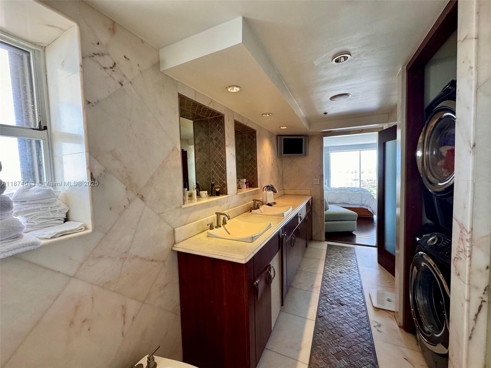 23A 2 / 2 1393 sq. ft. $ 2025-09-08 0 Photo