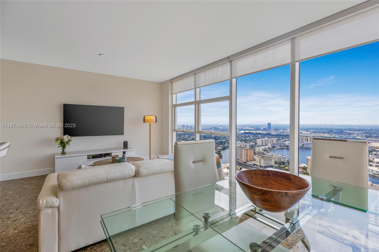 See details 4107 1 / 1 871 sq. ft. $ 2025-09-08 0 Photo