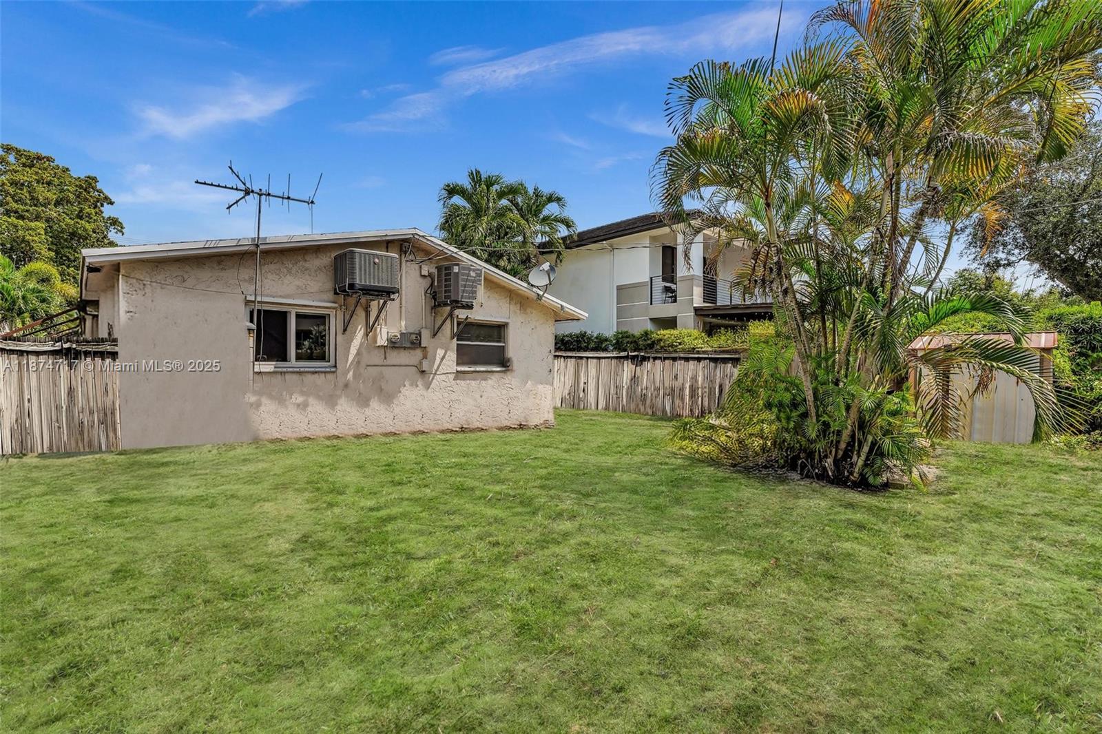 See details / 1798 sq. ft. $ 2025-09-08 0 Photo