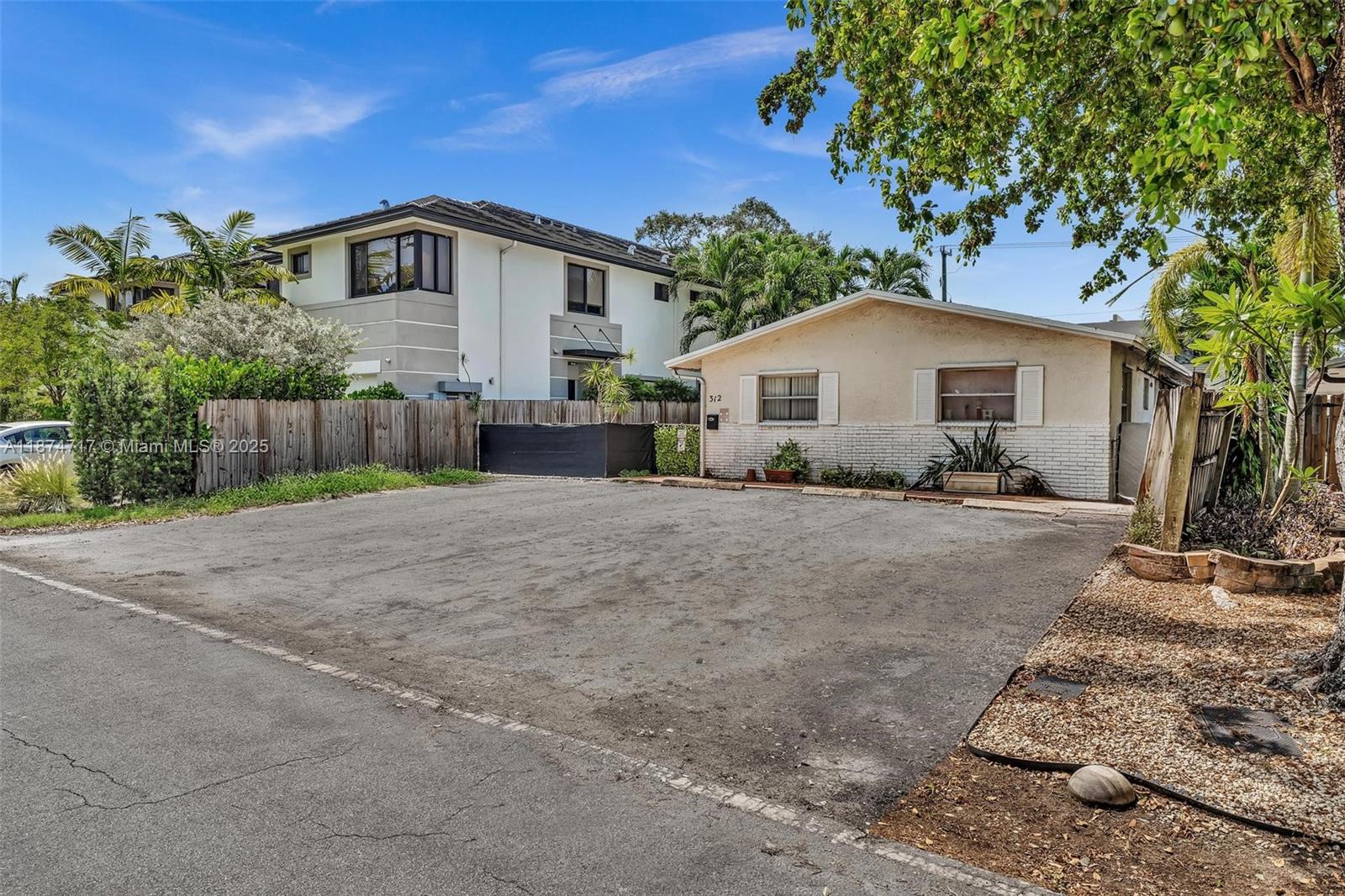 See details / 1798 sq. ft. $ 2025-09-08 0 Photo