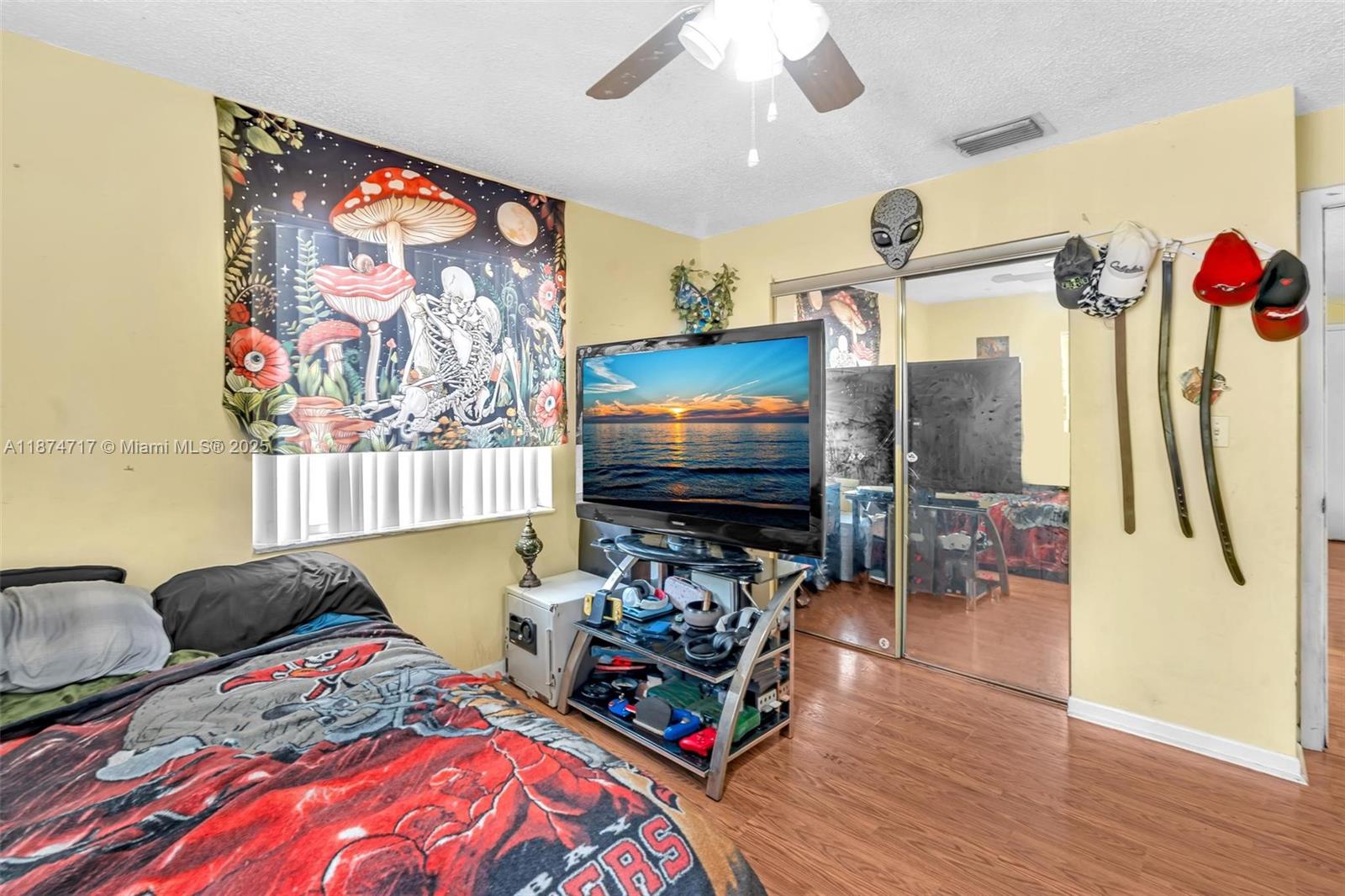 See details / 1798 sq. ft. $ 2025-09-08 0 Photo