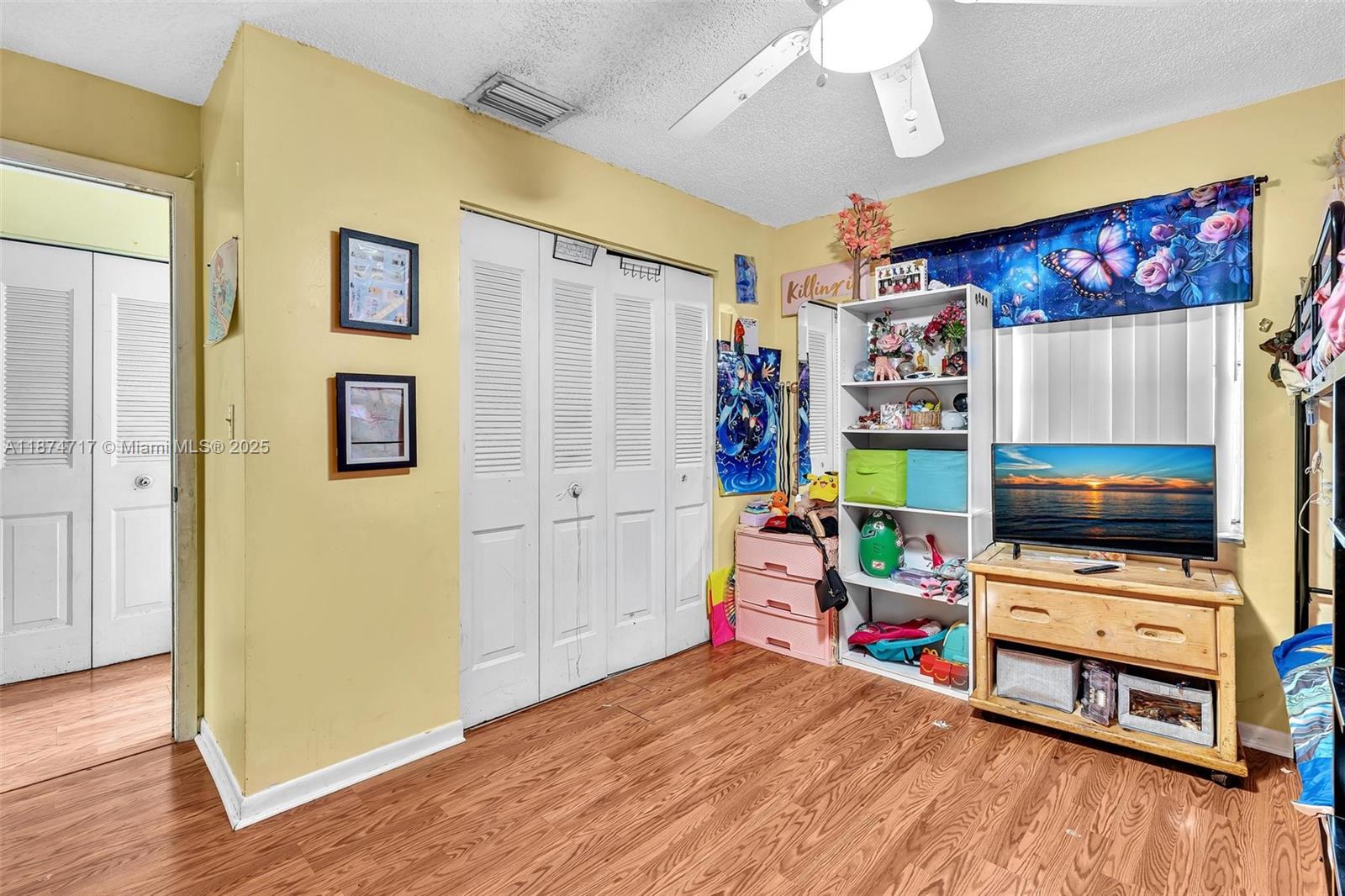 See details / 1798 sq. ft. $ 2025-09-08 0 Photo