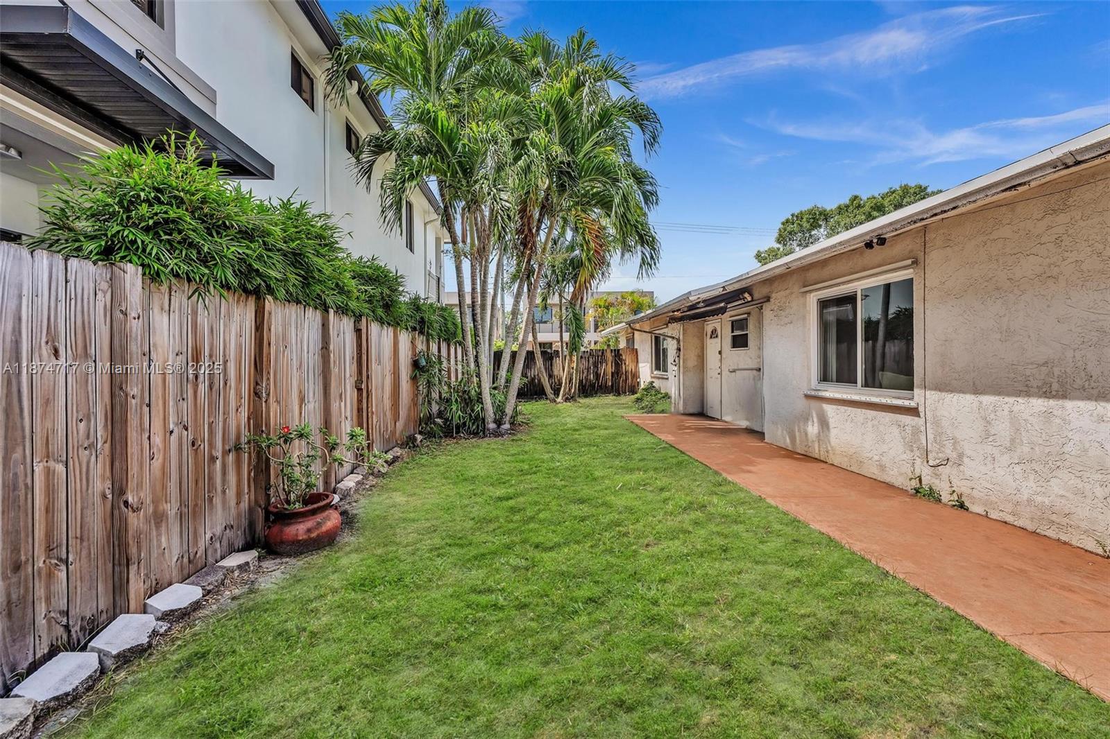 See details / 1798 sq. ft. $ 2025-09-08 0 Photo