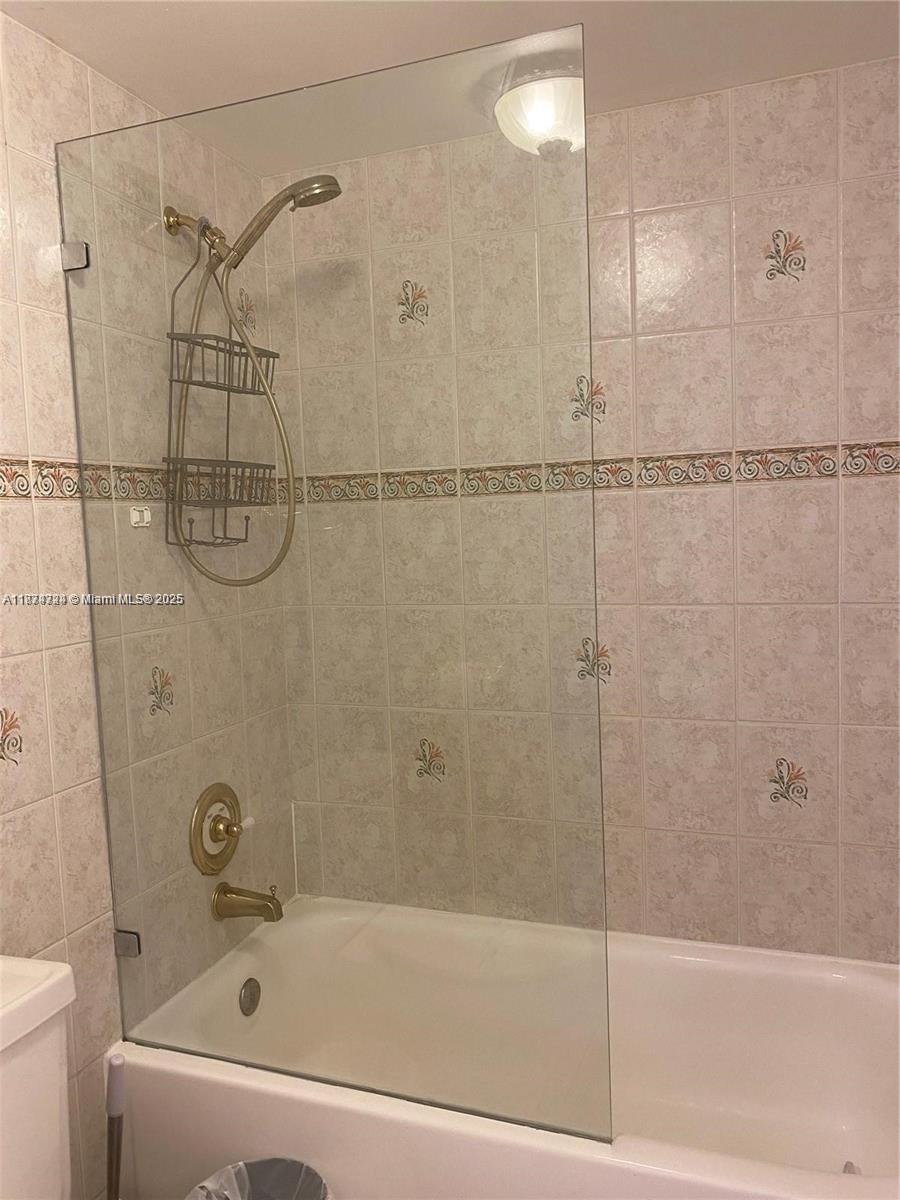 Photo of 3725 Ocean Dr  #1410, Hollywood, Florida, 33019 - 