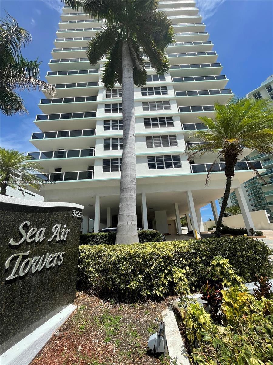 Photo of 3725 Ocean Dr  #1410, Hollywood, Florida, 33019 - 