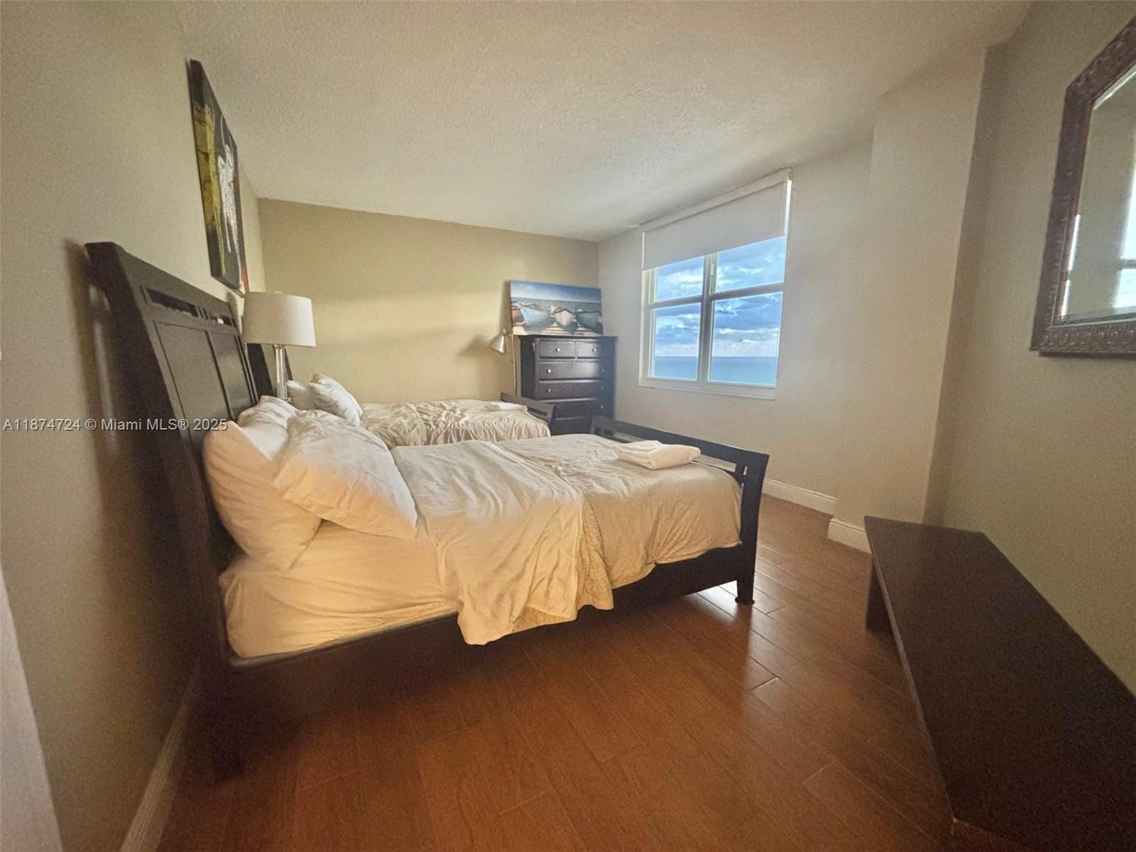 Photo of 3725 Ocean Dr  #1410, Hollywood, Florida, 33019 - 