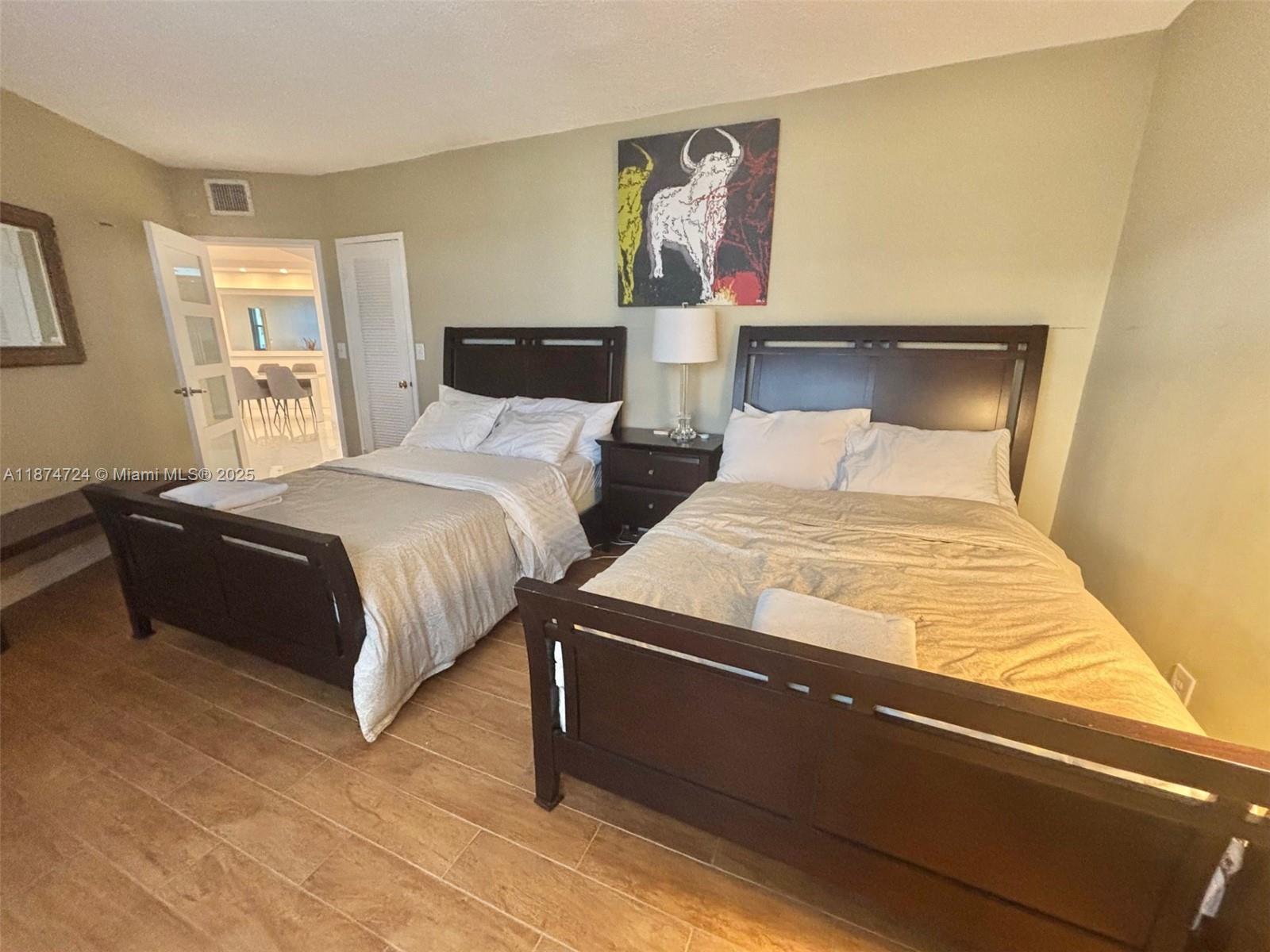 Photo of 3725 Ocean Dr  #1410, Hollywood, Florida, 33019 - 