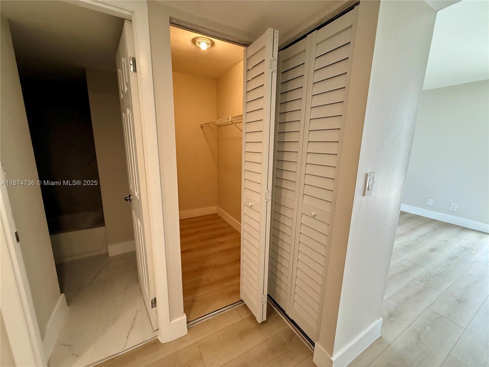 Photo of 20335 Country Club Dr  #1203, Aventura, Florida, 33180 - 