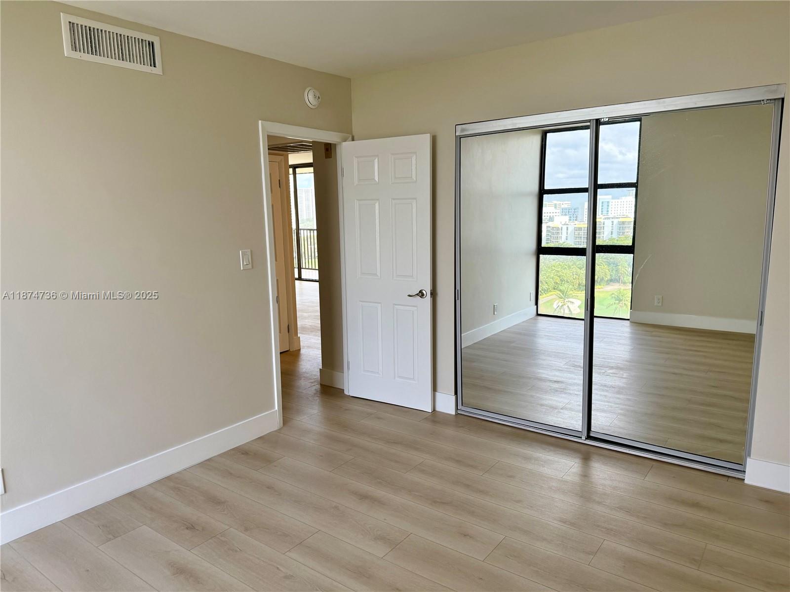 Photo of 20335 Country Club Dr  #1203, Aventura, Florida, 33180 - 
