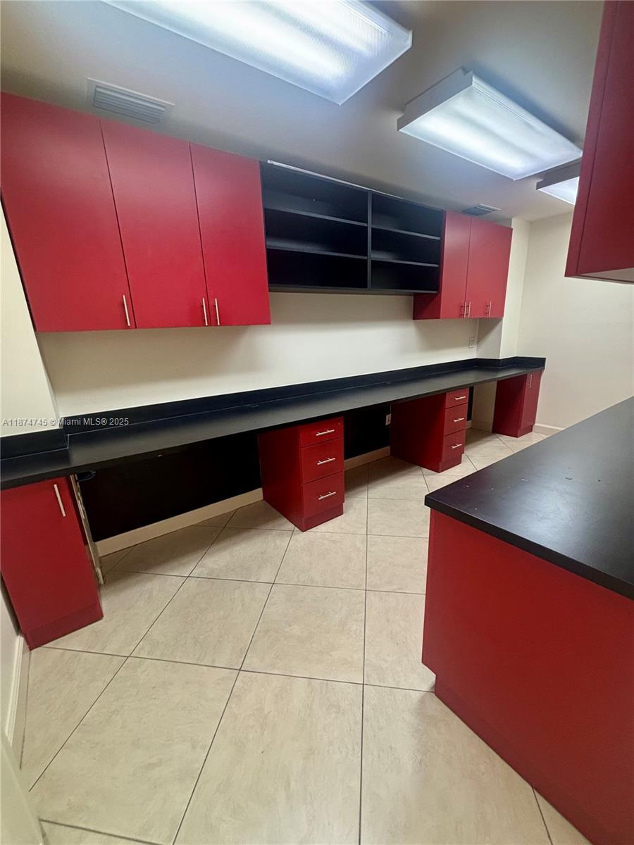 See details 14 / sq. ft. $ 2025-09-08 0 Photo
