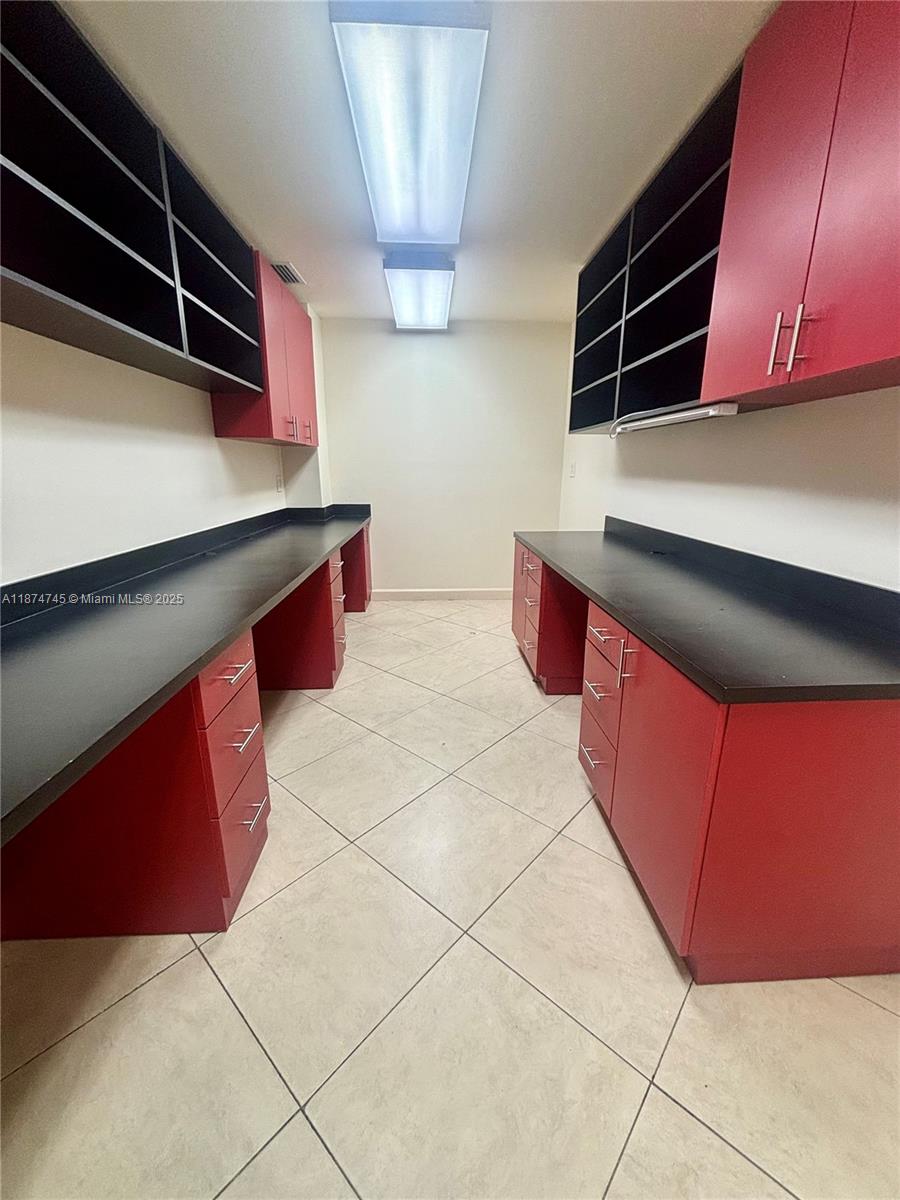 See details 14 / sq. ft. $ 2025-09-08 0 Photo