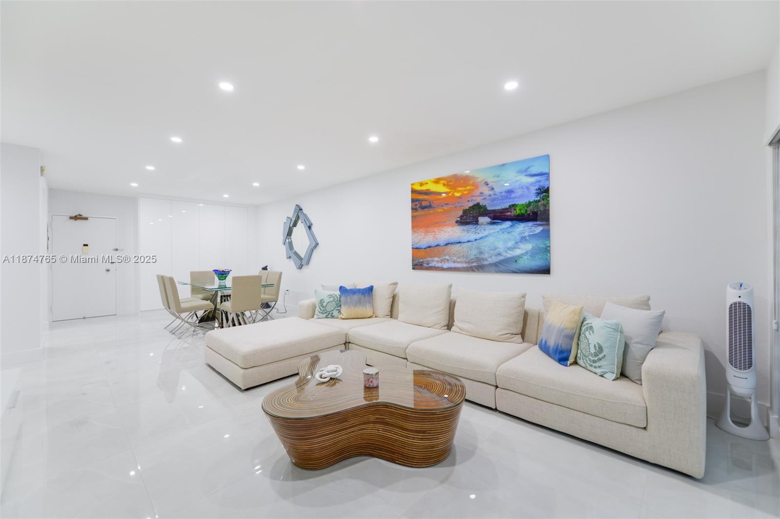 MH 2 / 2 1240 sq. ft. $ 2025-09-08 0 Photo