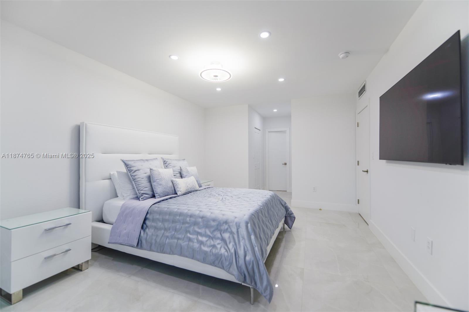 MH 2 / 2 1240 sq. ft. $ 2025-09-08 0 Photo