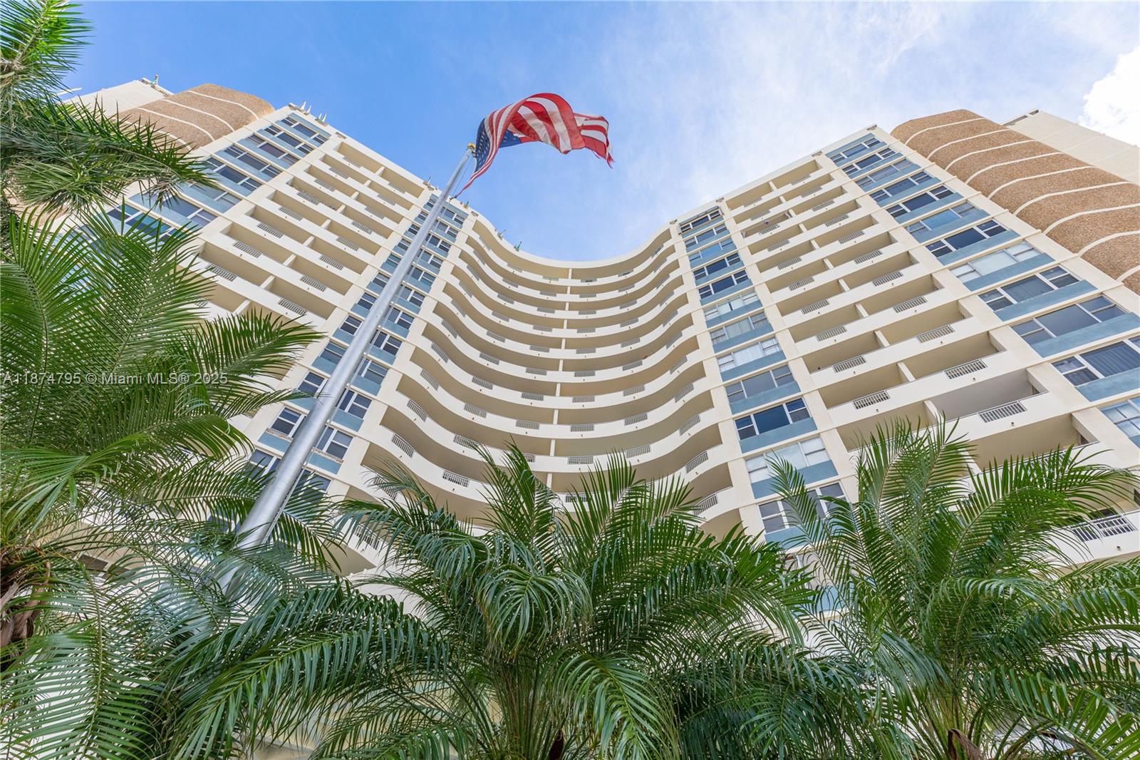 Photo of 3180 Ocean Dr  #1517, Hallandale Beach, Florida, 33009 - 