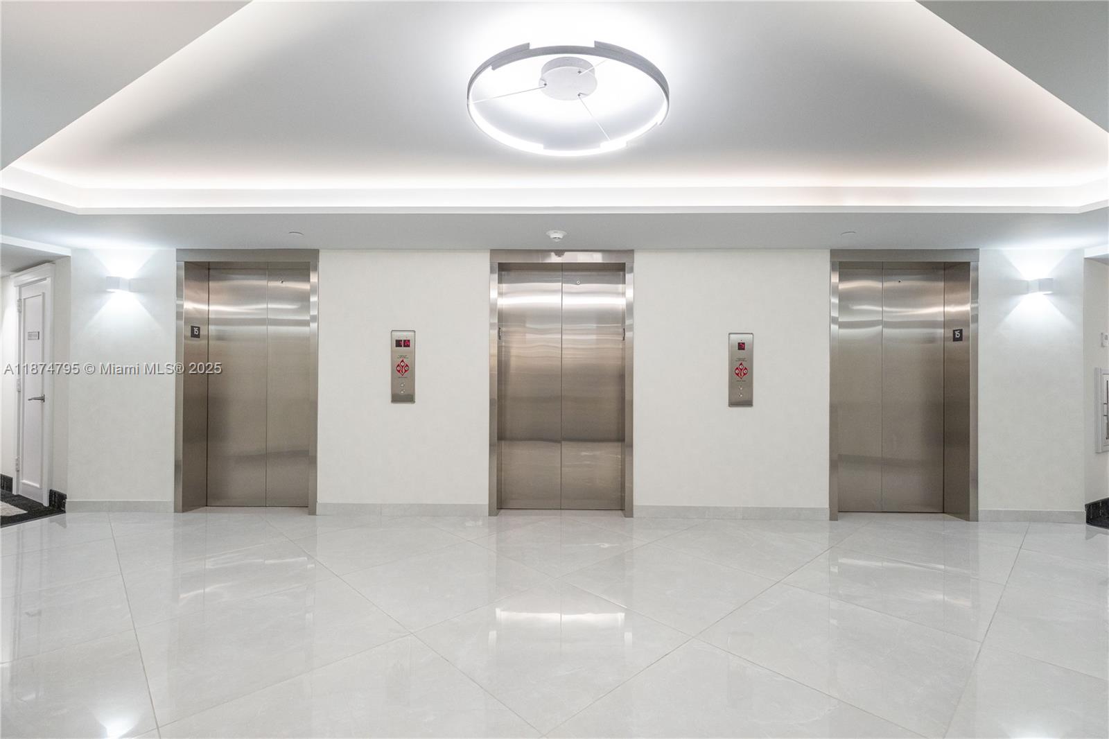 Photo of 3180 Ocean Dr  #1517, Hallandale Beach, Florida, 33009 - 