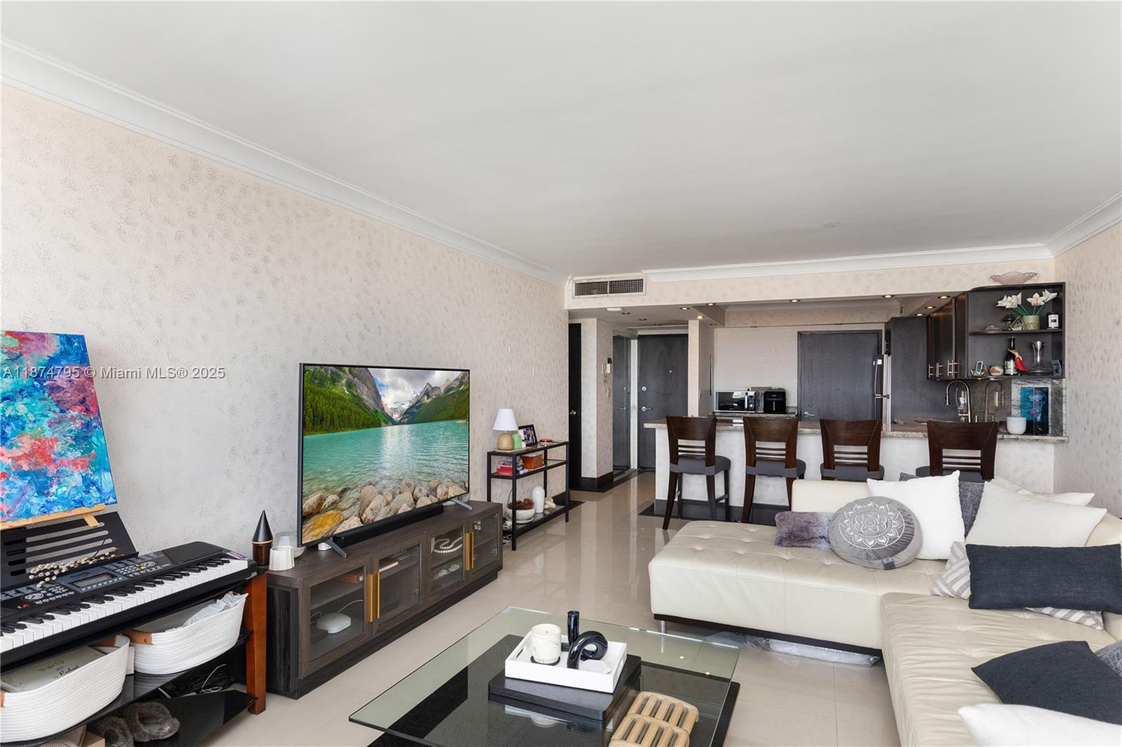 Photo of 3180 Ocean Dr  #1517, Hallandale Beach, Florida, 33009 - 