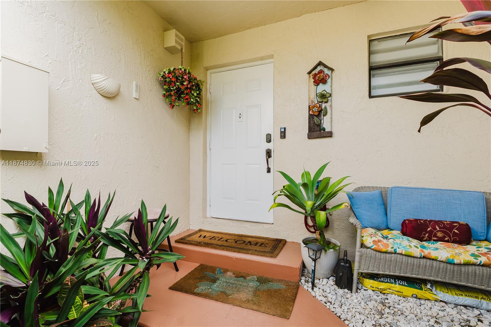 Photo of 21195 Helmsman Dr (21195), Aventura, Florida, 33180 -
