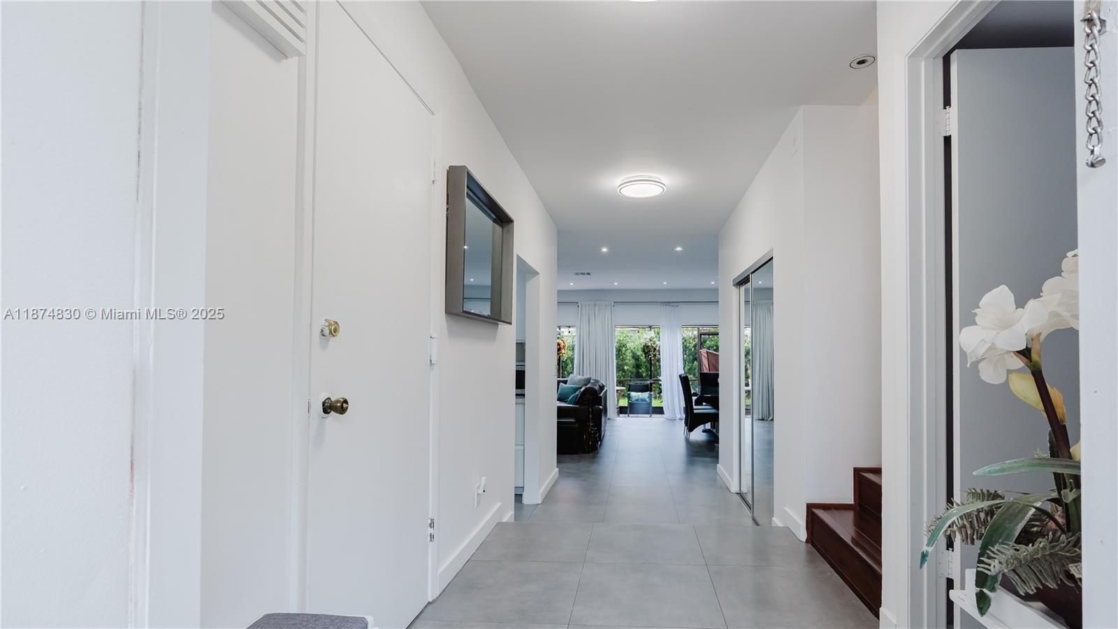 Photo of 21195 Helmsman Dr (21195), Aventura, Florida, 33180 -