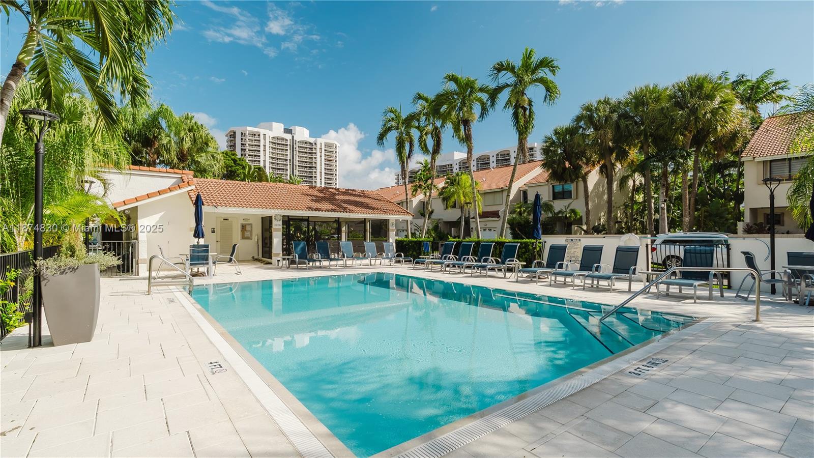Photo of 21195 Helmsman Dr  (21195), Aventura, Florida, 33180 - 