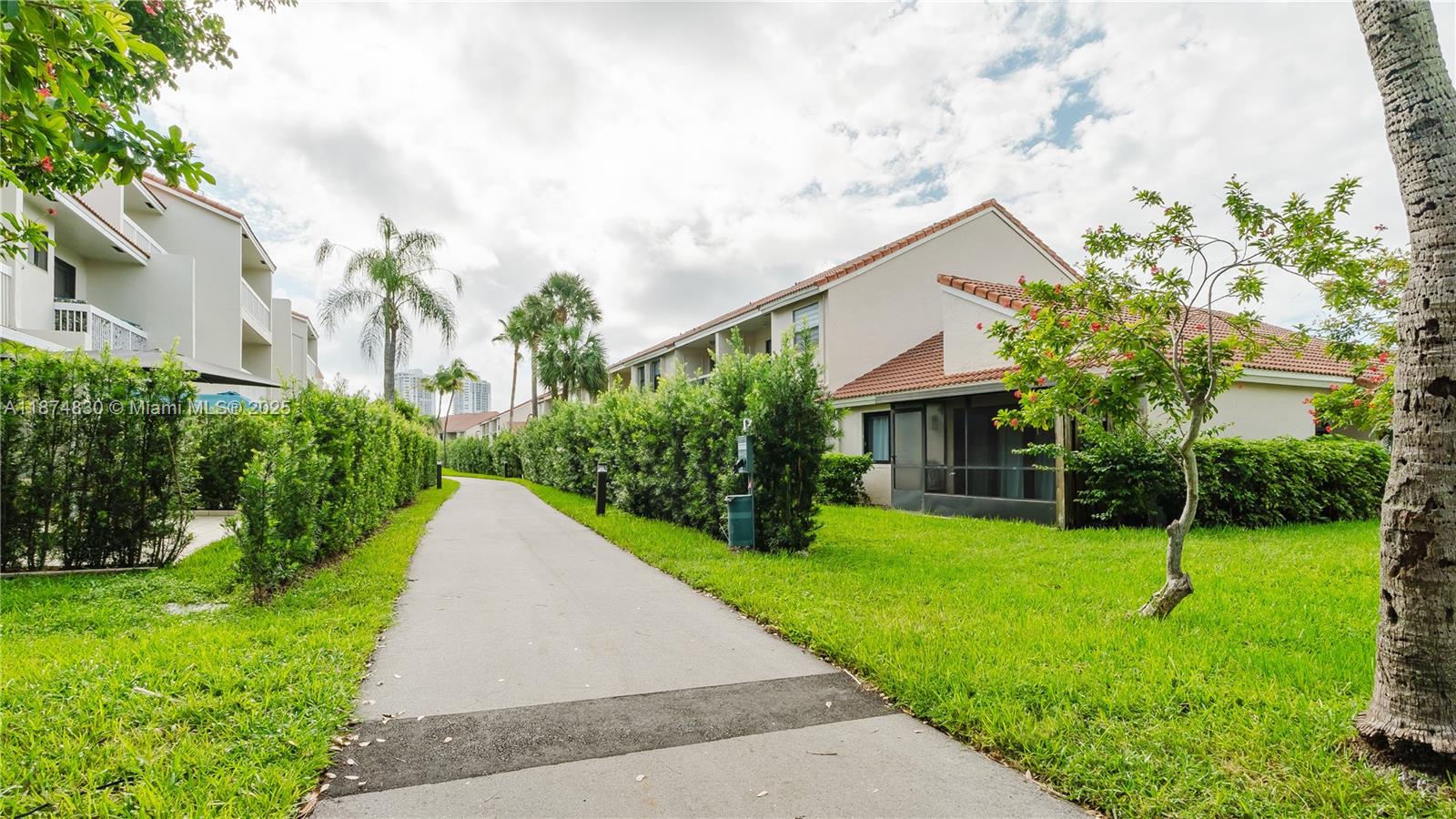 Photo of 21195 Helmsman Dr  (21195), Aventura, Florida, 33180 - 