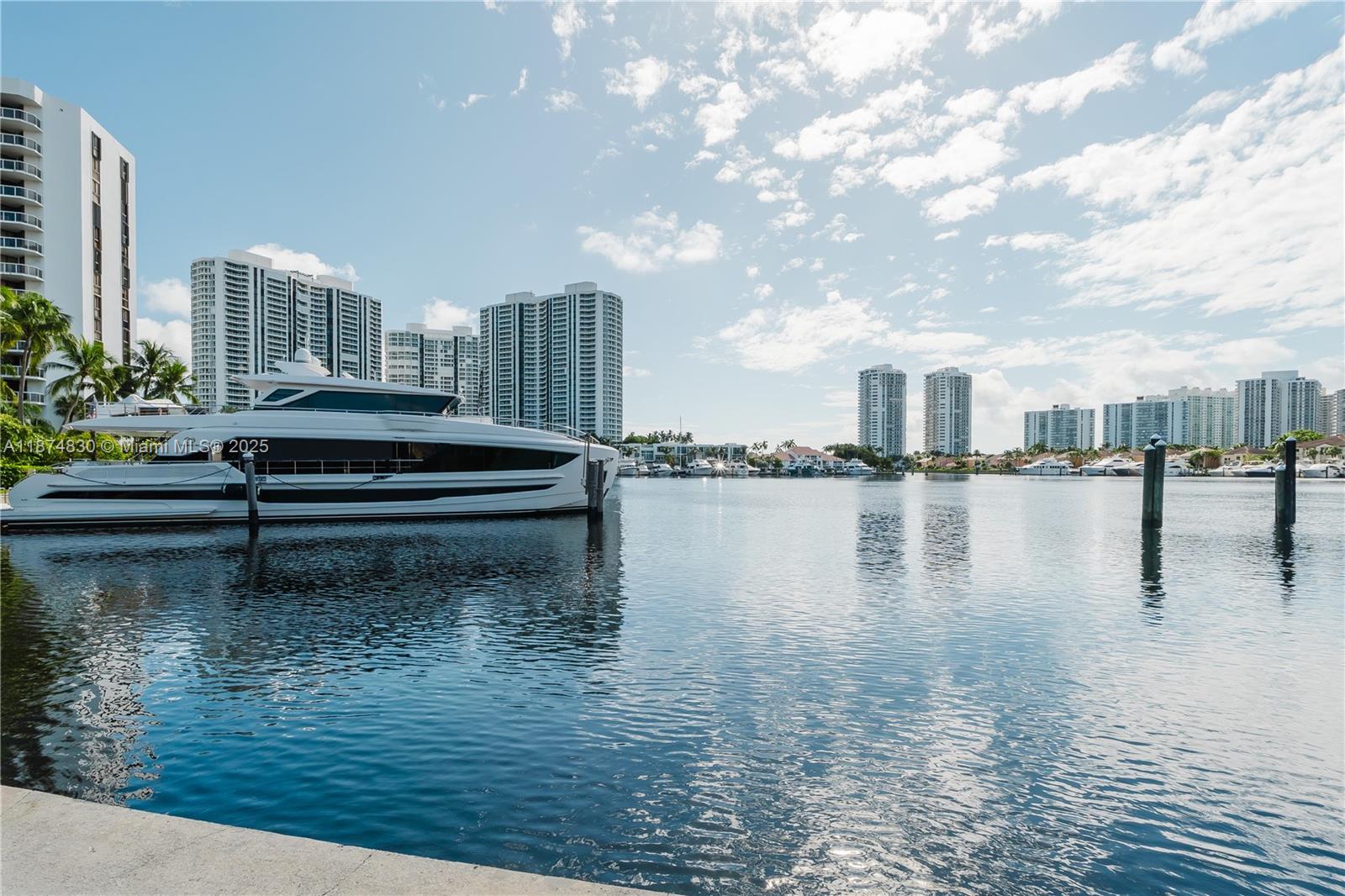 Photo of 21195 Helmsman Dr  (21195), Aventura, Florida, 33180 - 