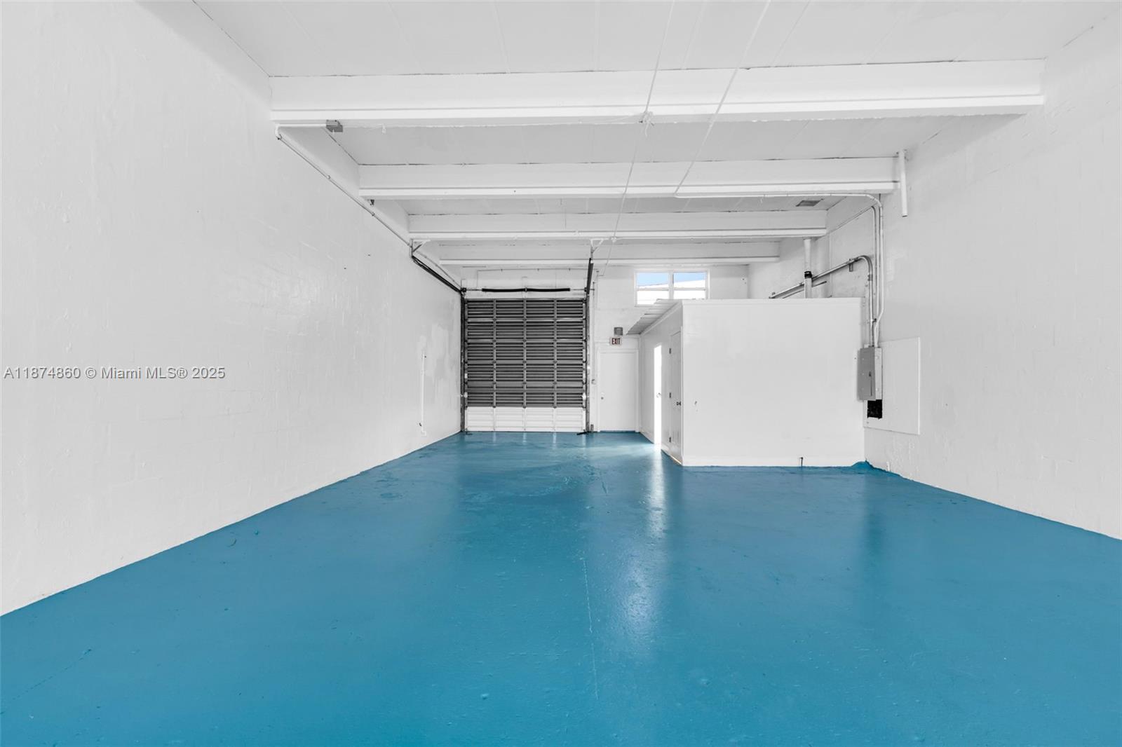 See details 2322 / sq. ft. $ 2025-09-08 0 Photo