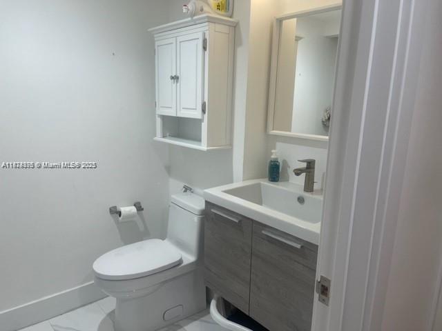 Photo of 20185 Country Club Dr  #308, Aventura, Florida, 33180 - 