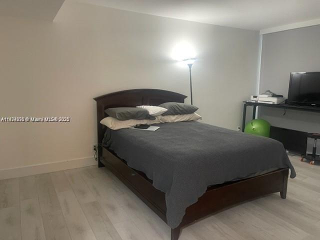 Photo of 20185 Country Club Dr  #308, Aventura, Florida, 33180 - 