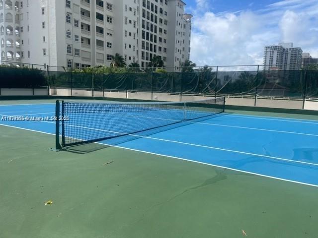 Photo of 20185 Country Club Dr  #308, Aventura, Florida, 33180 - 